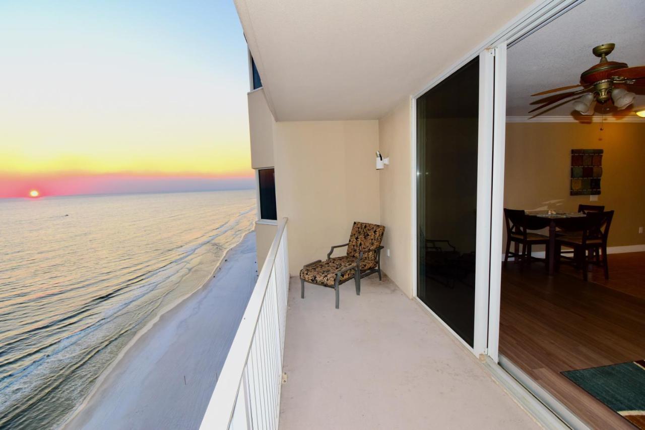 Amazing Sunset Oceanfront Condo Панама Сити Бийч Екстериор снимка