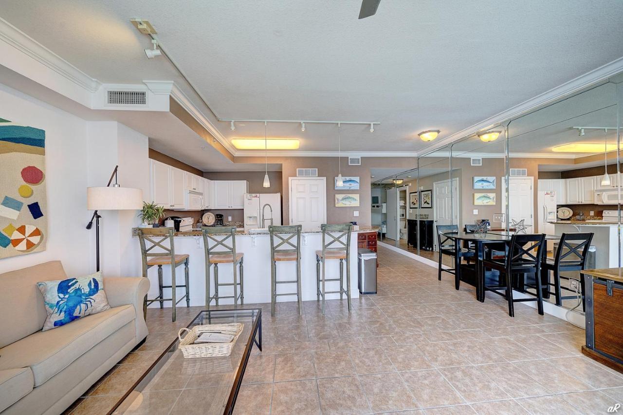 Amazing Sunset Oceanfront Condo Панама Сити Бийч Екстериор снимка